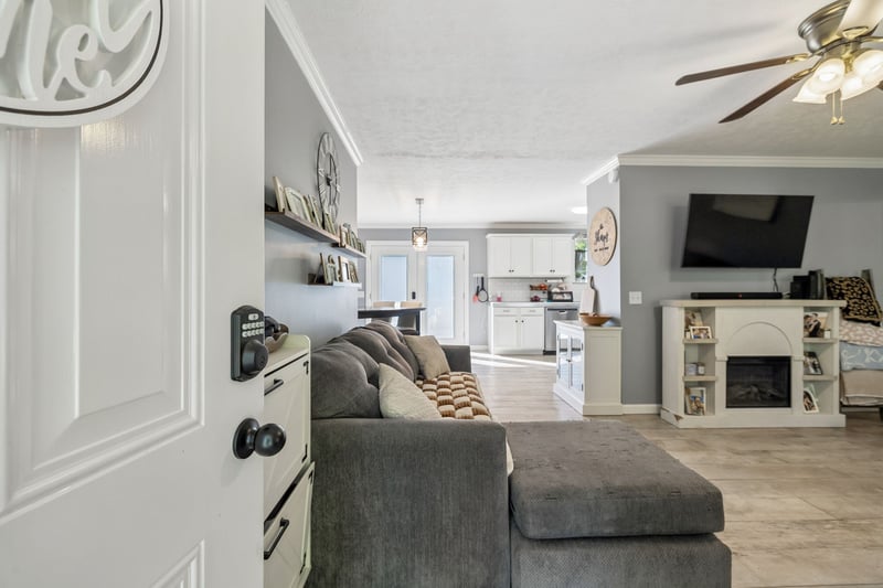 417 William Dr, Pleasant View, TN 37146