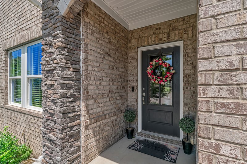4937 Riverbank Dr, Hermitage, TN 37076