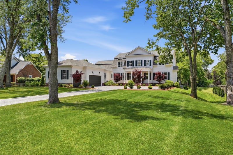 9215 Brushboro Dr, Brentwood, TN 37027