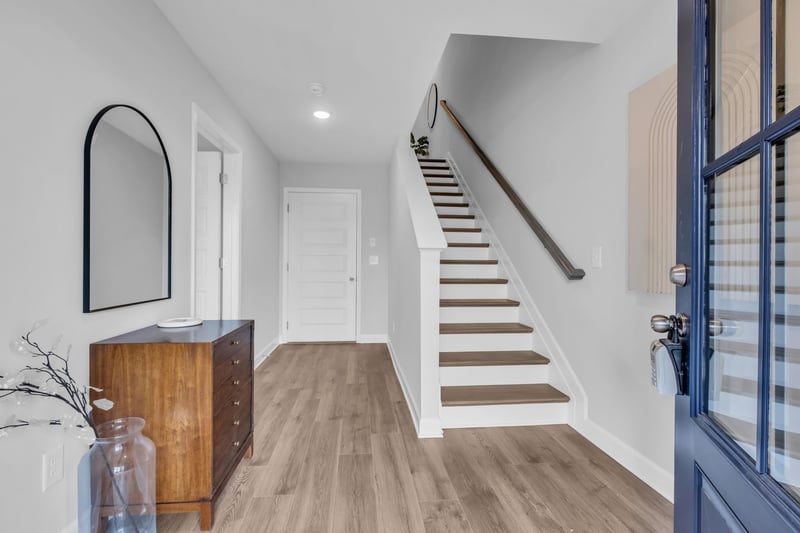 610 Granbury Pvt Dr, Hendersonville, TN 37075