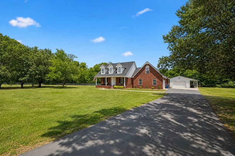 120 Callaway Ct, Murfreesboro, TN 37127