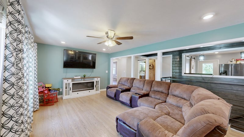 128 Jefferson Ave, Carthage, TN 37030