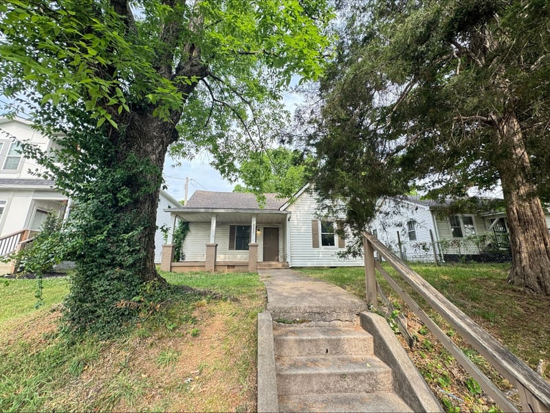 1220 Stockell St, Nashville, TN 37207