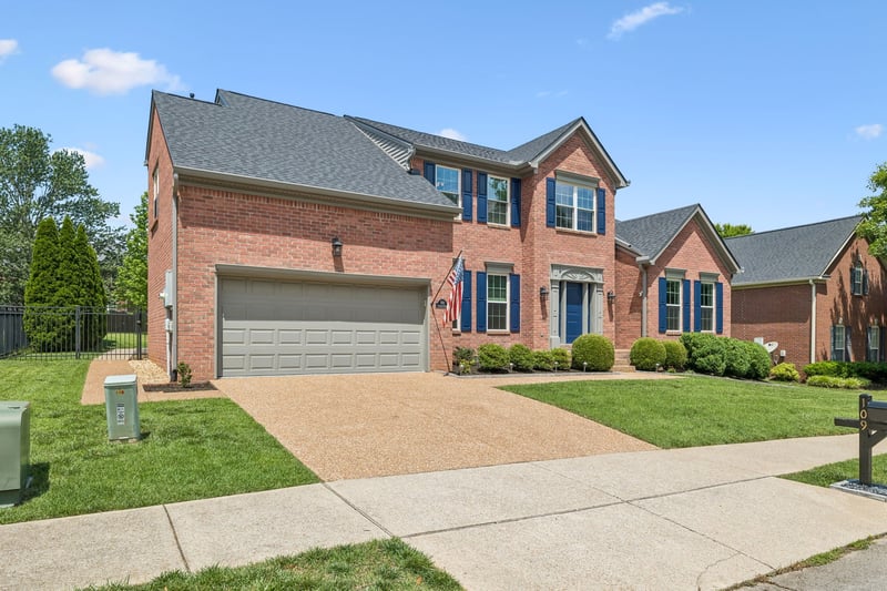 109 Turnberry Dr, Franklin, TN 37064