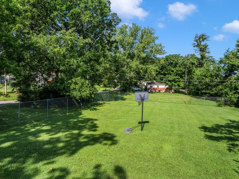 N Main St, Kingston Springs, TN 37082