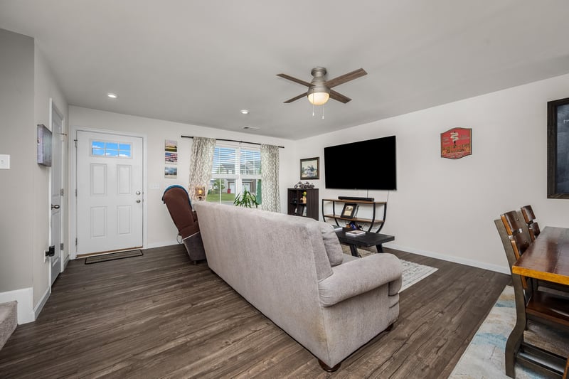 5527 Compass Way, Christiana, TN 37037