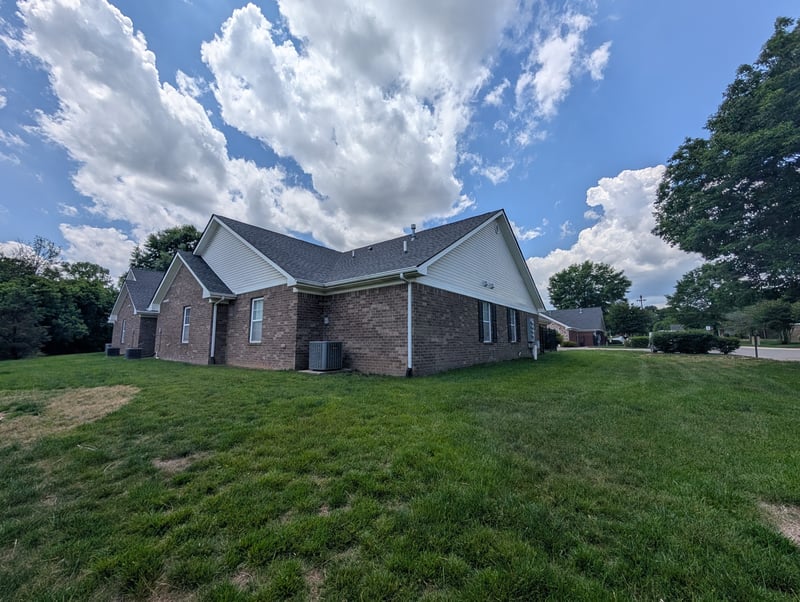 816 Lock 4 Rd #301, Gallatin, TN 37066