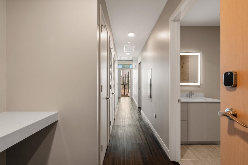 805 Church St #2402, Nashville, TN 37203