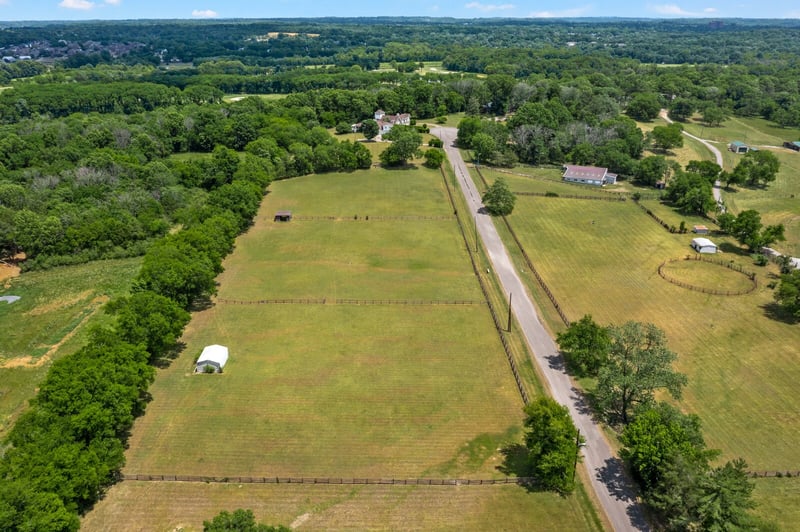 108 Pineywood Acres Dr, Madison, TN 37115