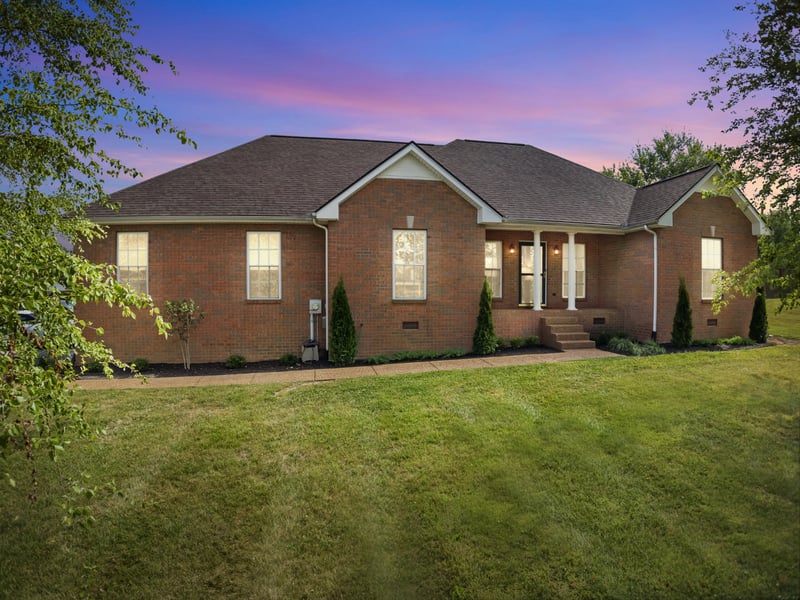 7291 W Cook Rd, Springfield, TN 37172