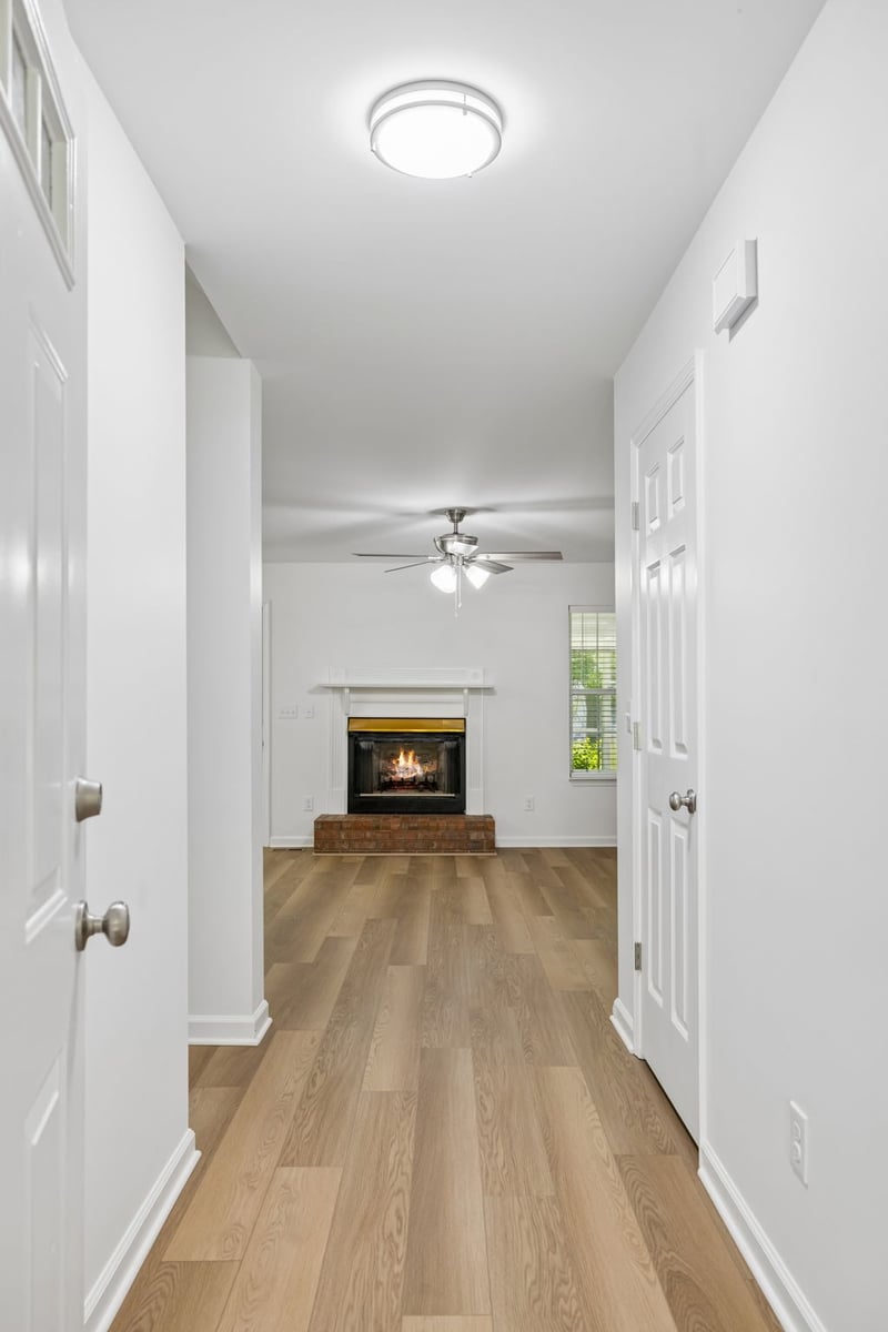 2709 Douglas Ln, Thompsons Station, TN 37179