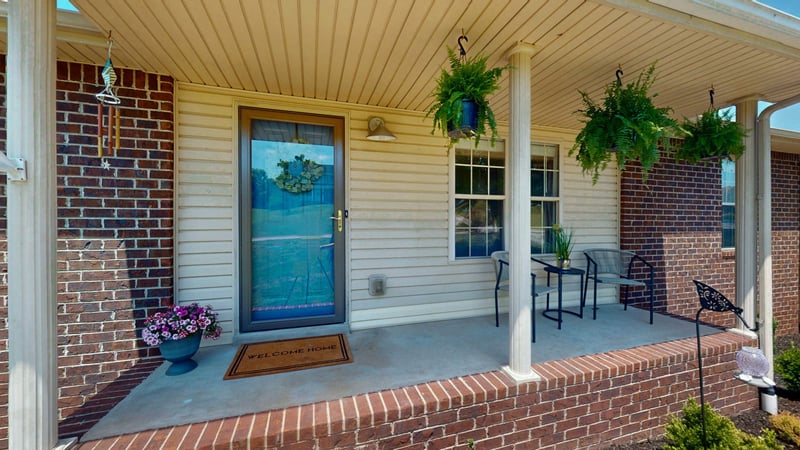 1079 Heatherwood Rd, Pleasant View, TN 37146