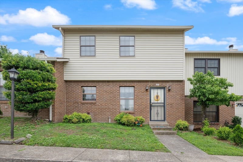150 Heritage Trace Dr, Madison, TN 37115