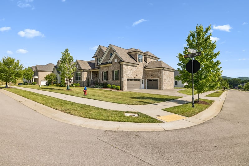 1429 Trumpet Lily Pl, Nolensville, TN 37135