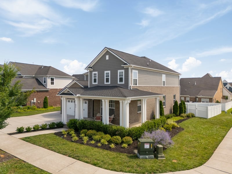 804 Rockwell Dr, Hendersonville, TN 37075