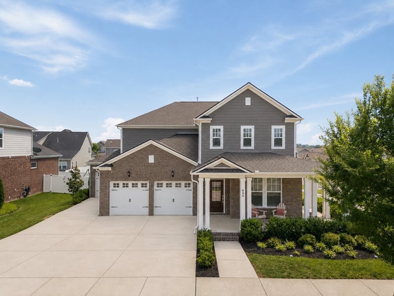 804 Rockwell Dr, Hendersonville, TN 37075