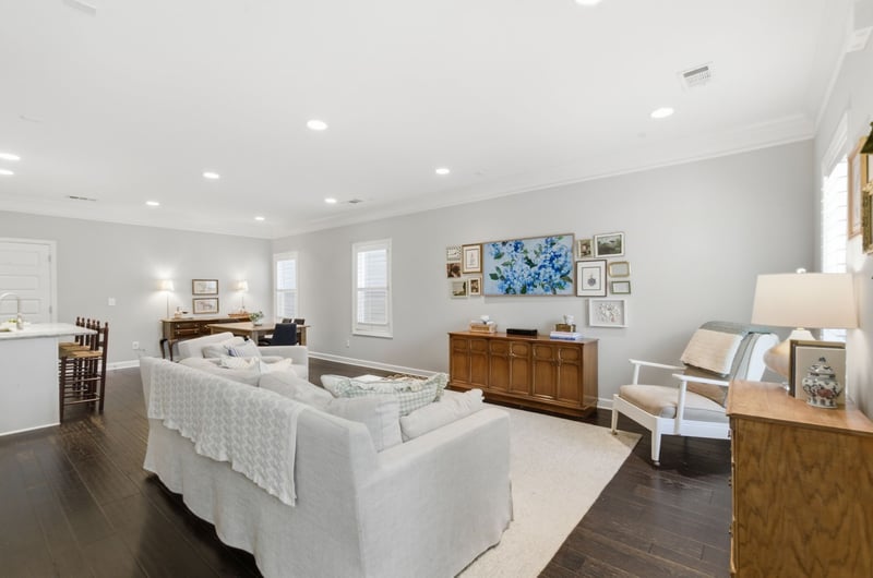 7394 Old Harding Pike, Nashville, TN 37221