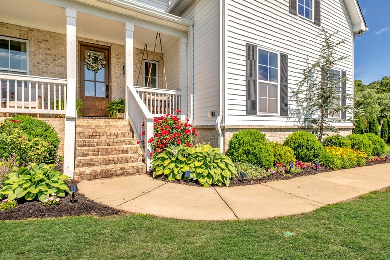 1779 Cayce Springs Rd, Thompsons Station, TN 37179