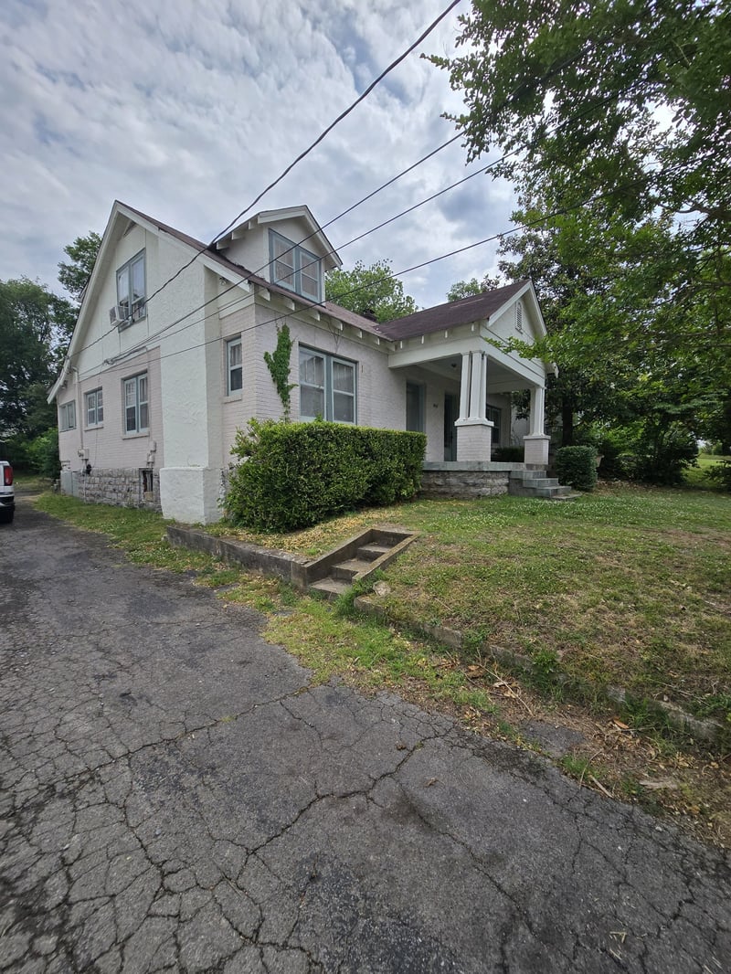 1007 Carolyn Ave, Nashville, TN 37216