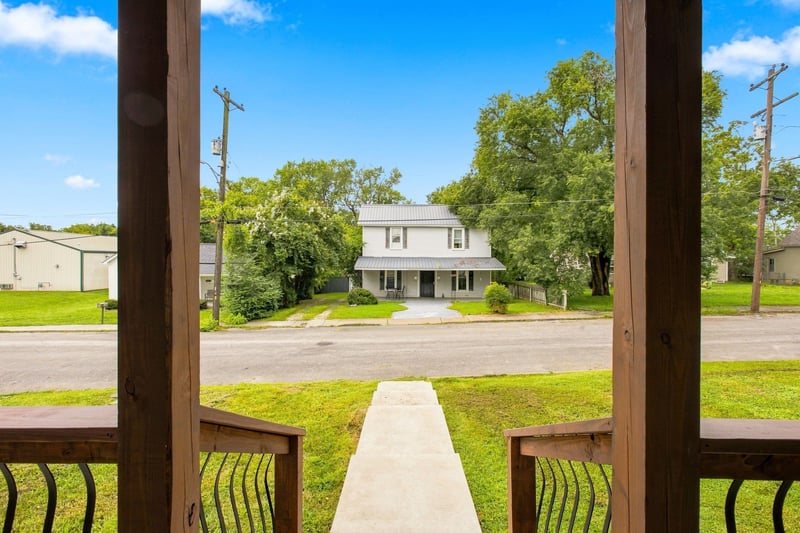 207 Scott St, Dickson, TN 37055