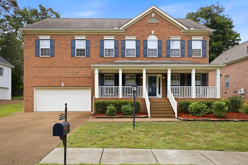 8012 Poplarwood Rd, Nashville, TN 37221
