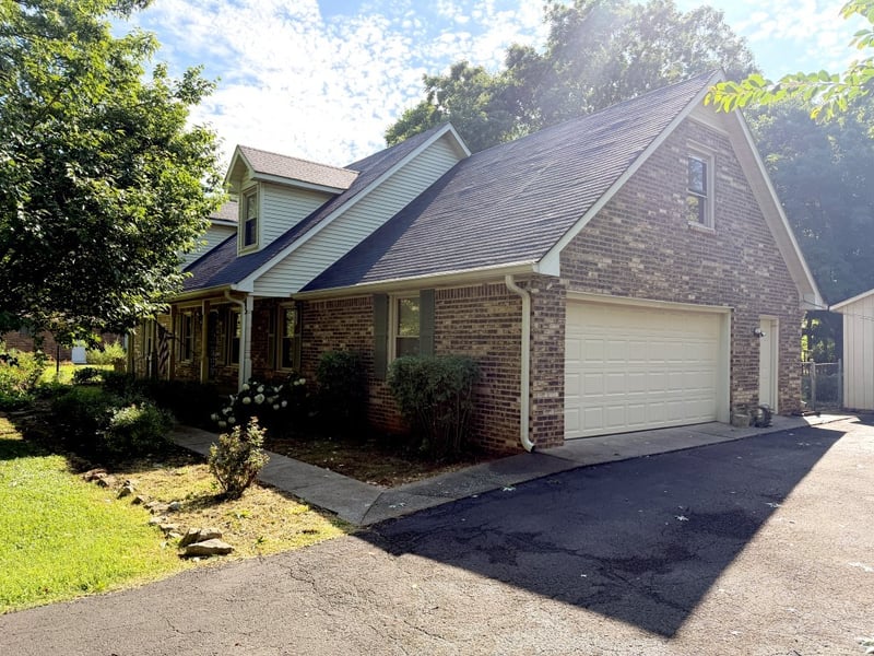 687 Plantation Dr, Murfreesboro, TN 37128
