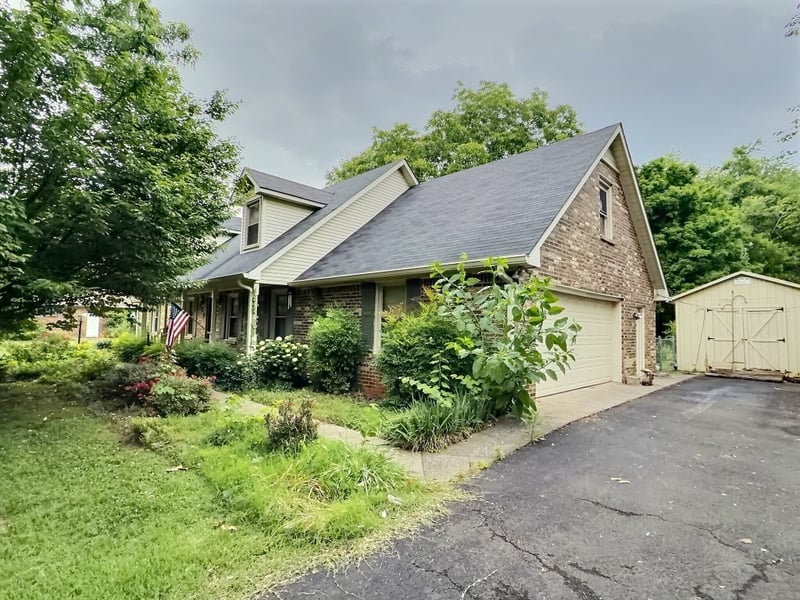 687 Plantation Dr, Murfreesboro, TN 37128