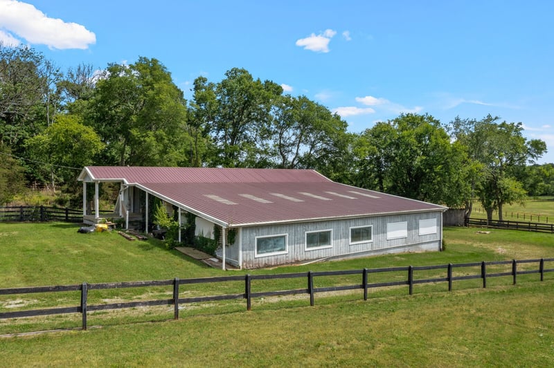 105 Pineywood Acres Dr, Madison, TN 37115