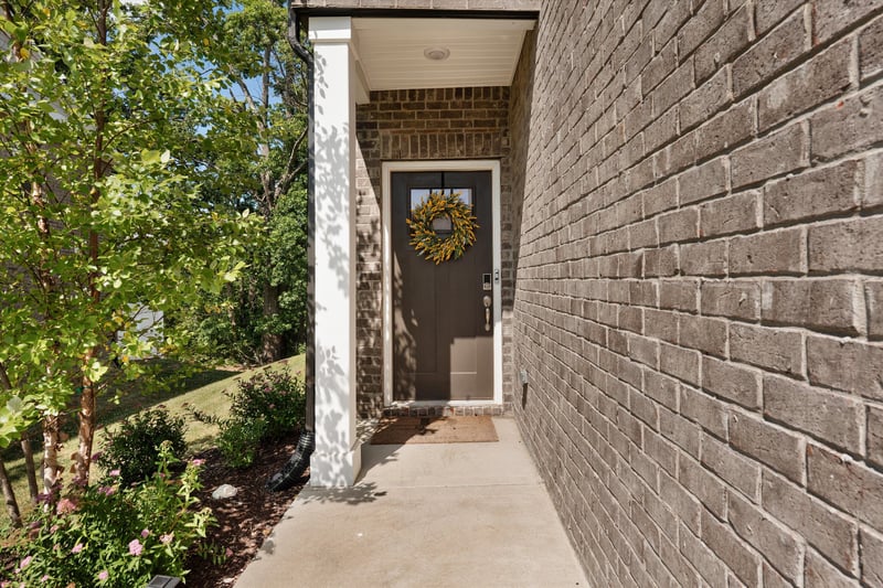 1734 Tahoma Dr, Lebanon, TN 37087