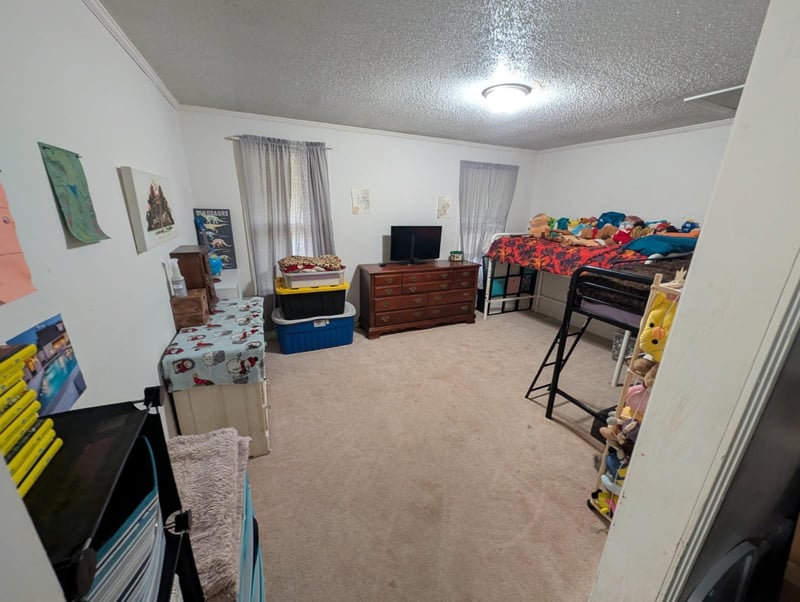 128 Robin Hood Rd, Dickson, TN 37055