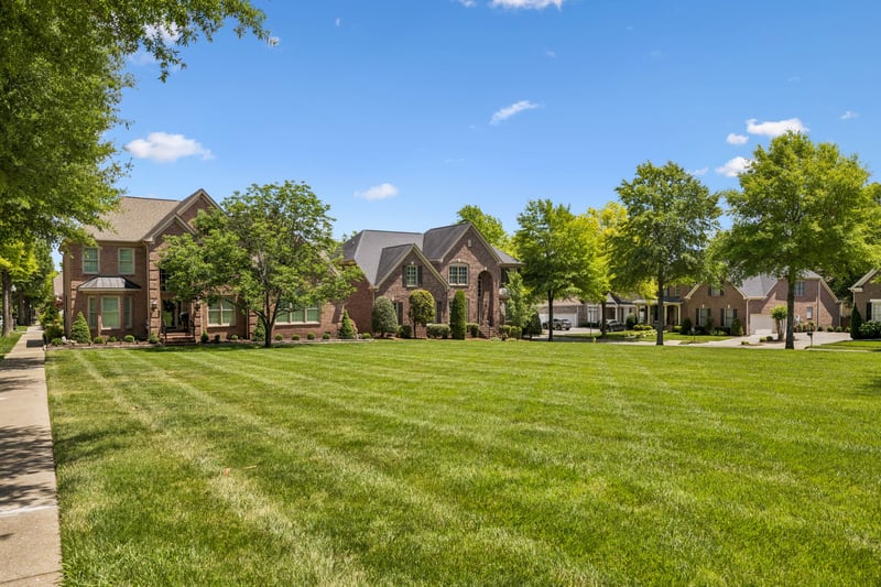 110 Cornerstone Cir, Franklin, TN 37064