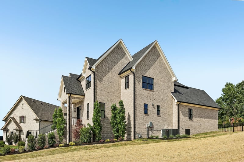 104 Wherry Ct, Hendersonville, TN 37075