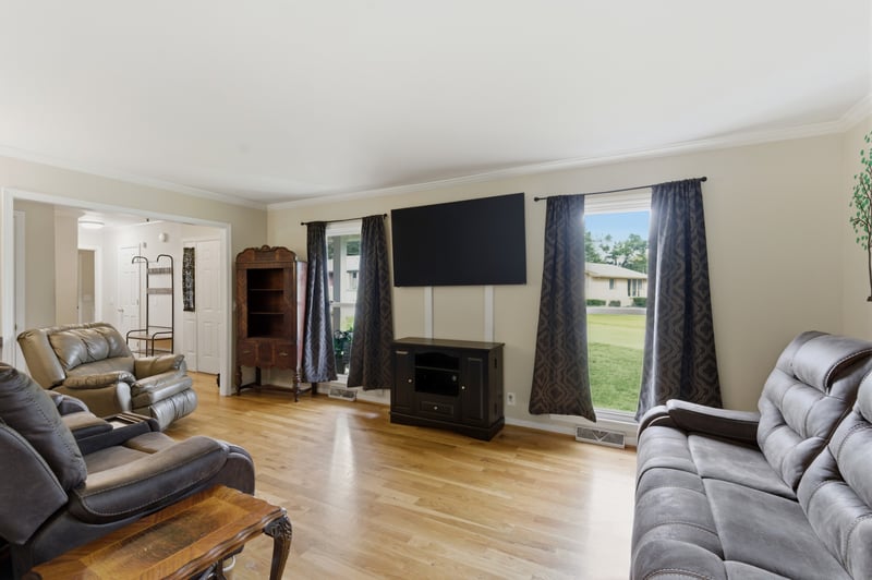 3744 Anderson Rd, Nashville, TN 37217