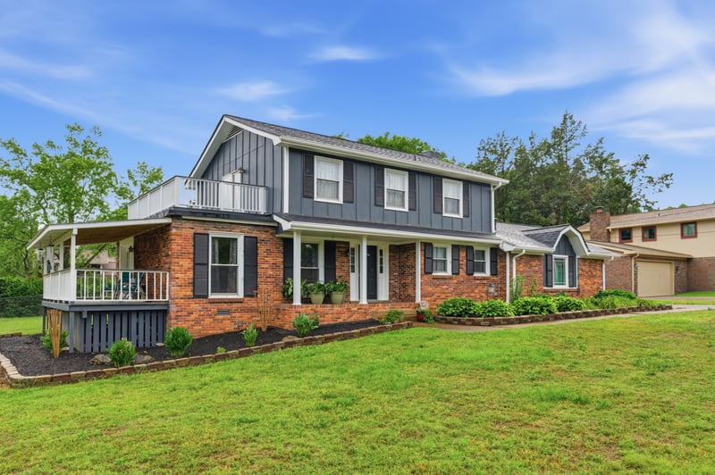 3744 Anderson Rd, Nashville, TN 37217