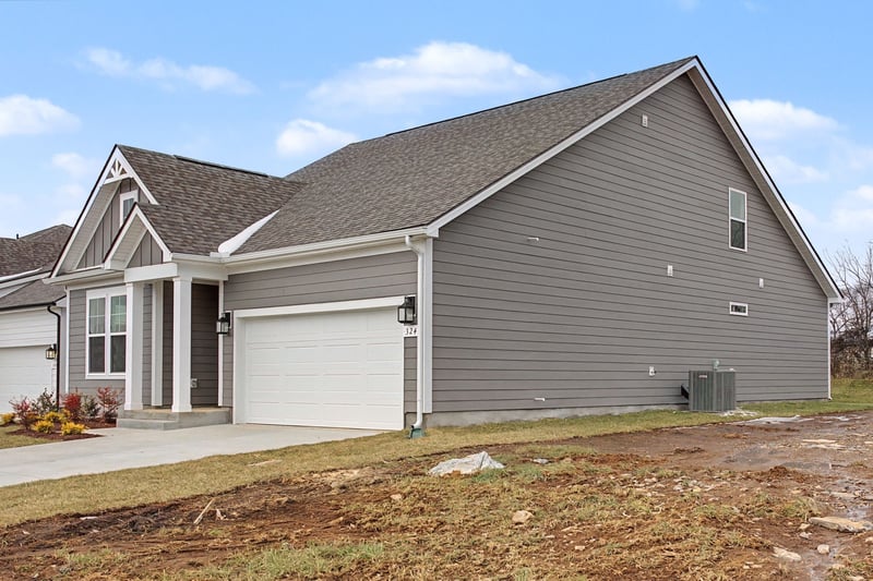 324 Black Bear Dr, Mount Pleasant, TN 38474