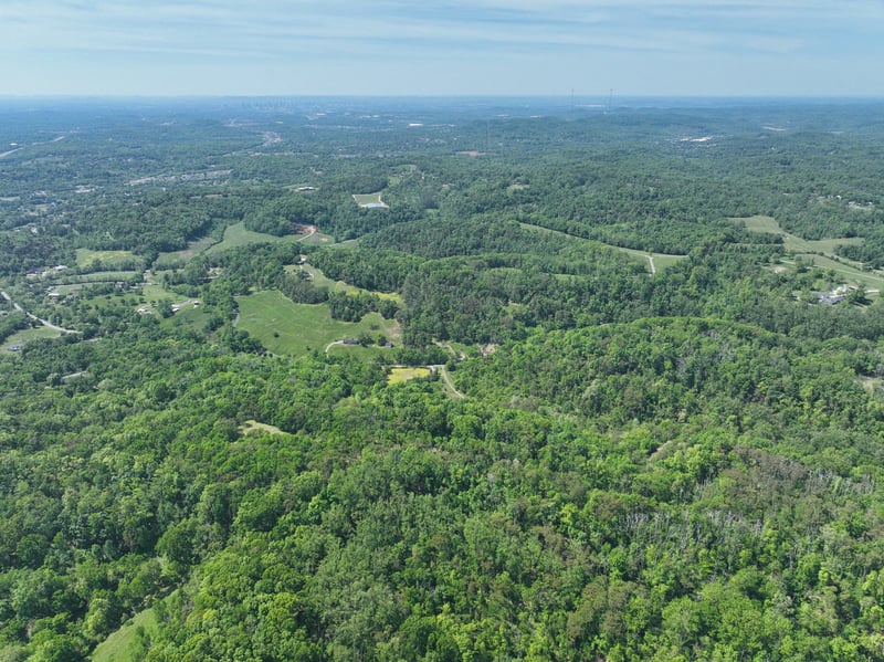 18 Dry Creek Rd, Goodlettsville, TN 37072