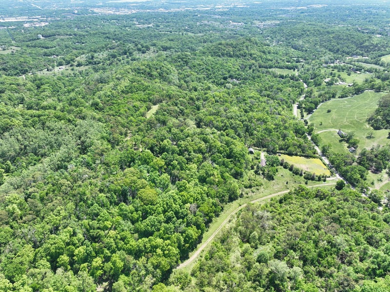 18 Dry Creek Rd, Goodlettsville, TN 37072