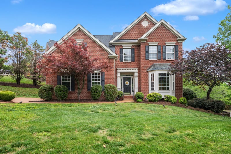 1001 Morton Mill Rd, Nashville, TN 37221