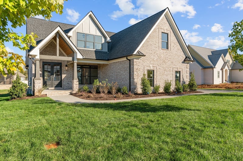 1003 Stone Creek Ln #221, Lebanon, TN 37087