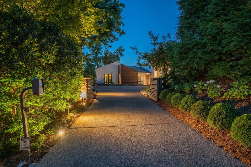 1819 Laurel Ridge Dr, Nashville, TN 37215