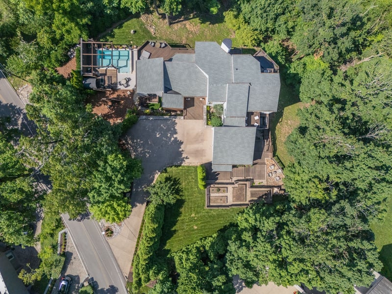 1819 Laurel Ridge Dr, Nashville, TN 37215