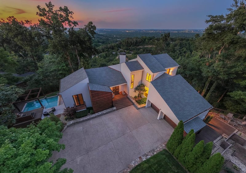 1819 Laurel Ridge Dr, Nashville, TN 37215