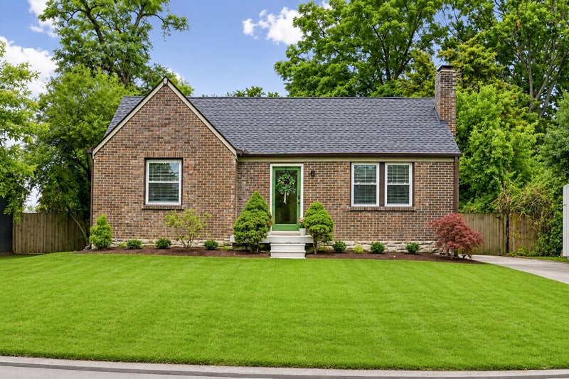 1136 Sunnymeade Dr, Nashville, TN 37216