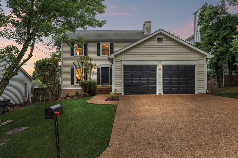 5509 Fairhaven Dr, Nashville, TN 37211