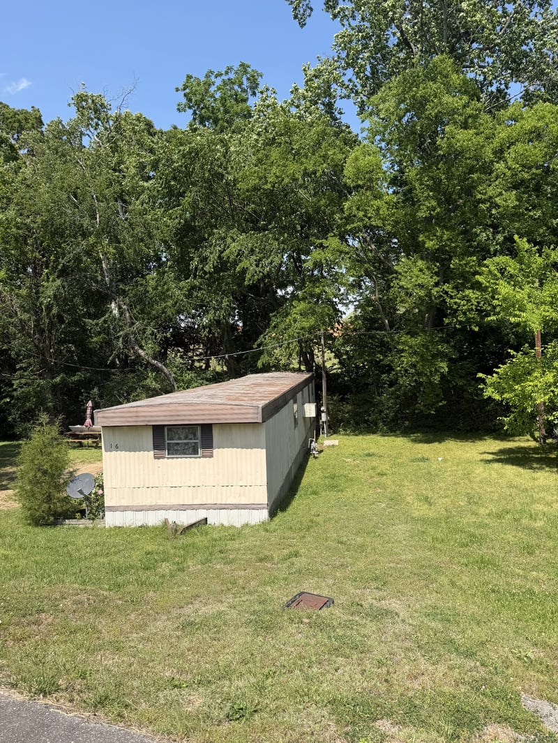 200 Dogwood Dr, Springfield, TN 37172