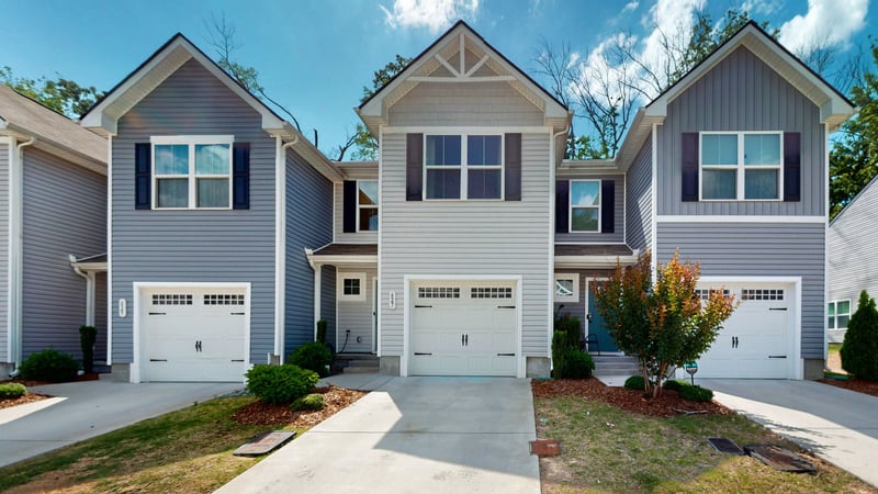 627 Woodall Ridge Dr, Lebanon, TN 37090