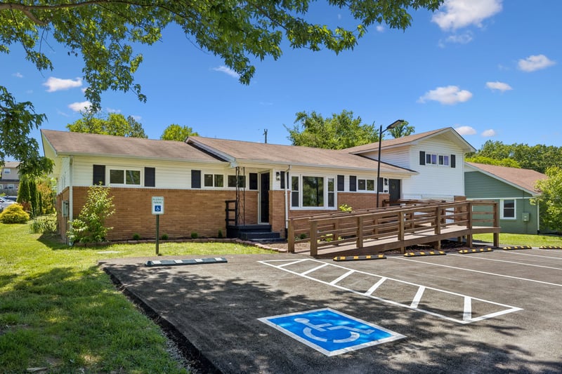 319 Highway 76 , White House, TN 37188