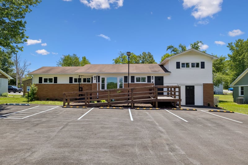 319 Highway 76 , White House, TN 37188