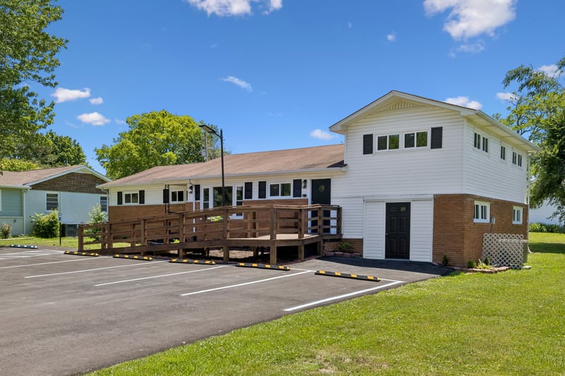 319 Highway 76 , White House, TN 37188
