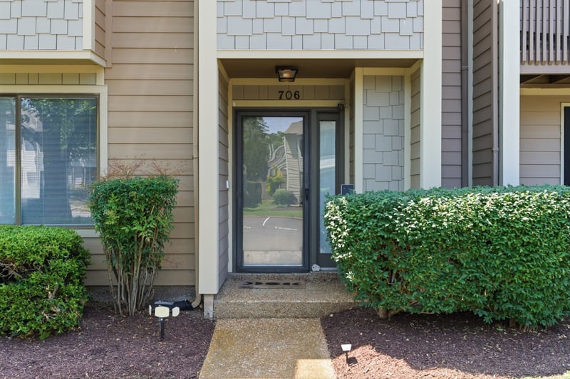 706 Barlin Ct, Nashville, TN 37221